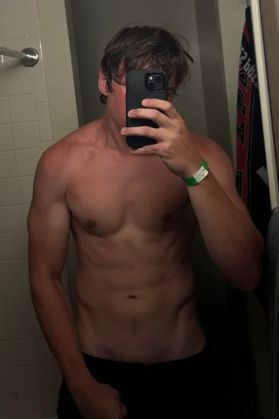 It's a late night, and I'm lonely and want validation M22 6'