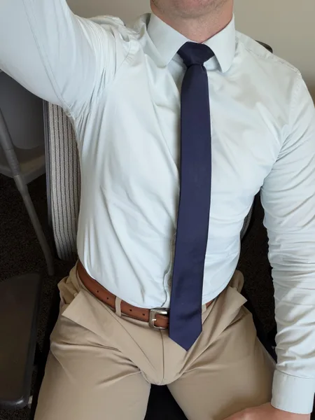 32 bi office bulge