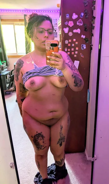 No makeup. No filters. Just a simple morning nude :)
