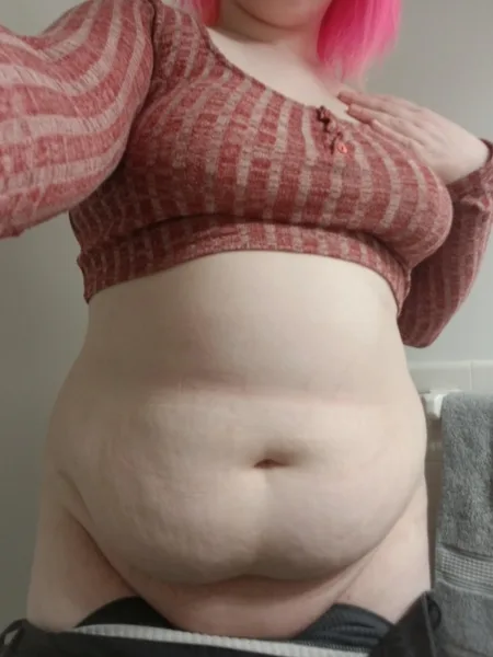 What do we think of chubby tgirls here? 🤭🥵